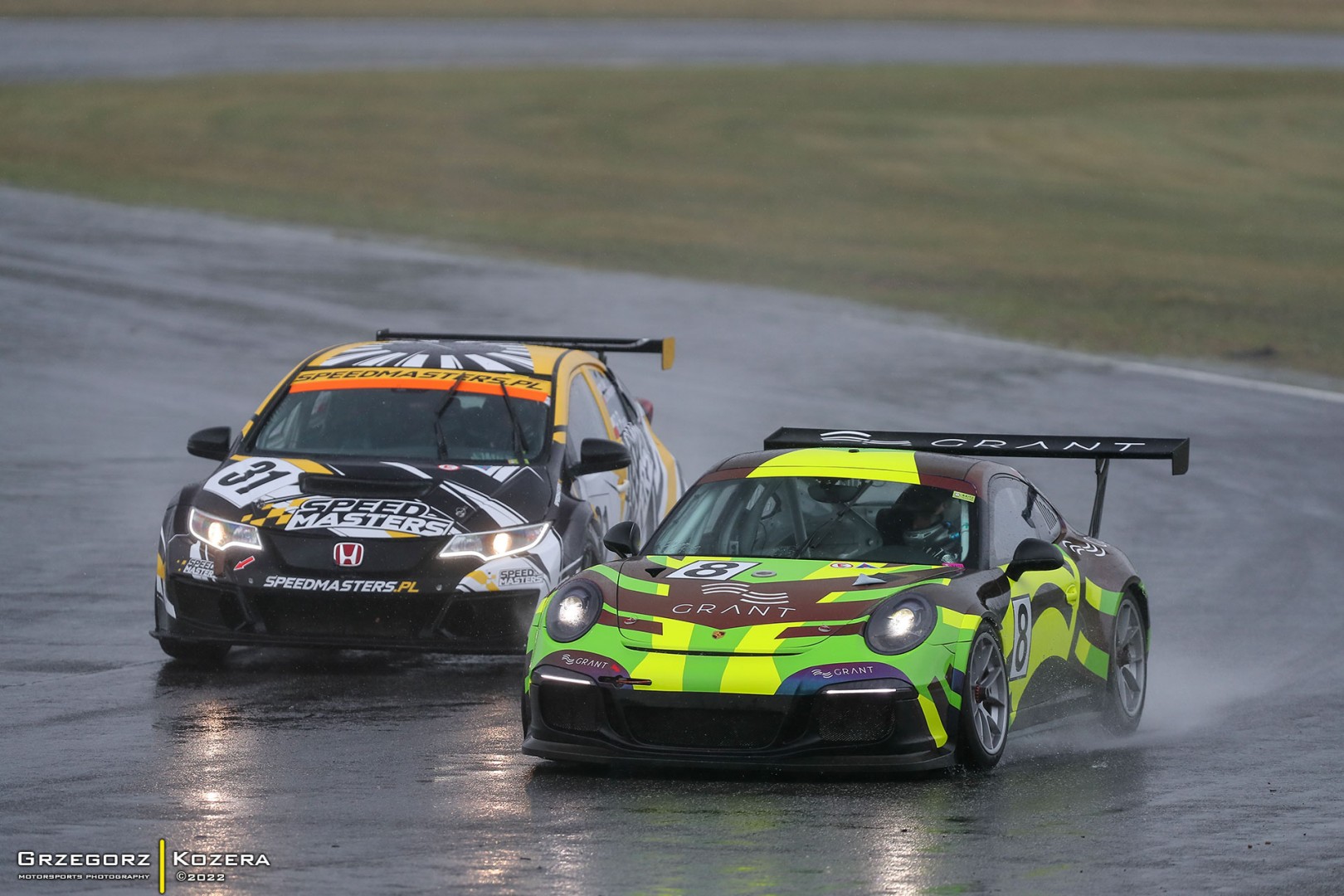 5. i 6. runda Wyścigowych Samochodowych Mistrzostw Polski 2022 - Fot. Grzegorz Kozera