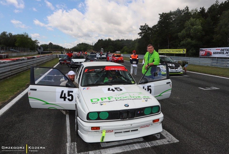 5. i 6. runda Wyścigowych Samochodowych Mistrzostw Polski 2022 - Fot. Grzegorz Kozera