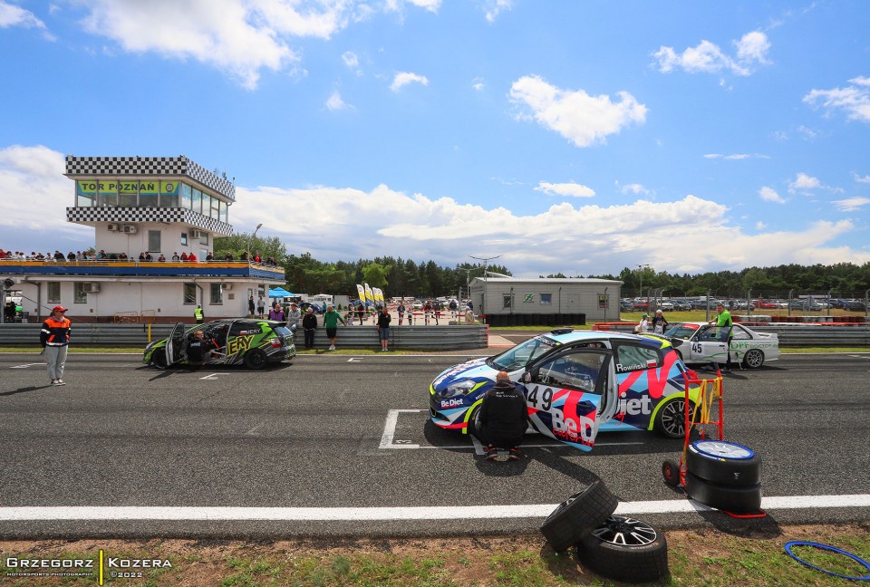 5. i 6. runda Wyścigowych Samochodowych Mistrzostw Polski 2022 - Fot. Grzegorz Kozera