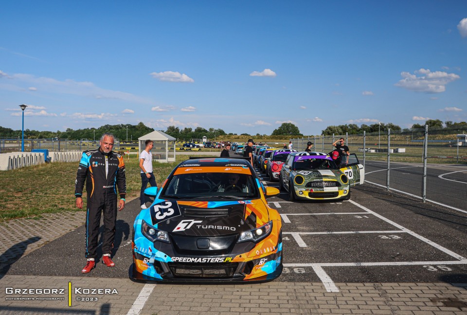 Trening przed 5. i 6. rundą Wyścigowych Samochodowych Mistrzostw Polski 2023 / 3. rundą Mistrzostw Polski Endurance - Fot. Grzegorz Kozera