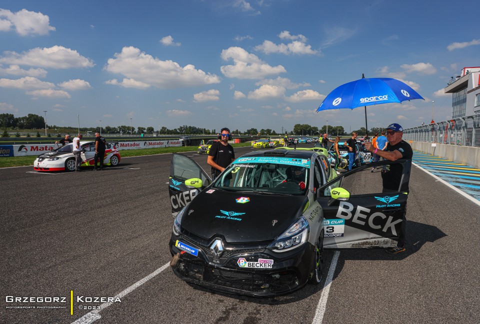 7. i 8. runda Wyścigowych Samochodowych Mistrzostw Polski 2023 - Fot. Grzegorz Kozera