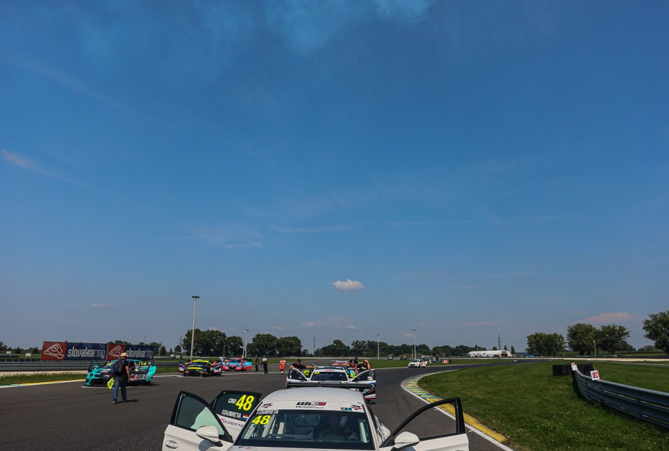 7. i 8. runda Wyścigowych Samochodowych Mistrzostw Polski 2023 - Fot. Grzegorz Kozera