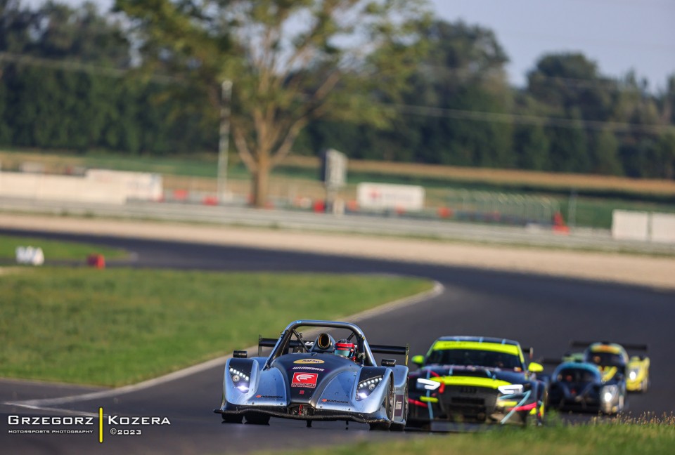 7. i 8. runda Wyścigowych Samochodowych Mistrzostw Polski 2023 - Fot. Grzegorz Kozera